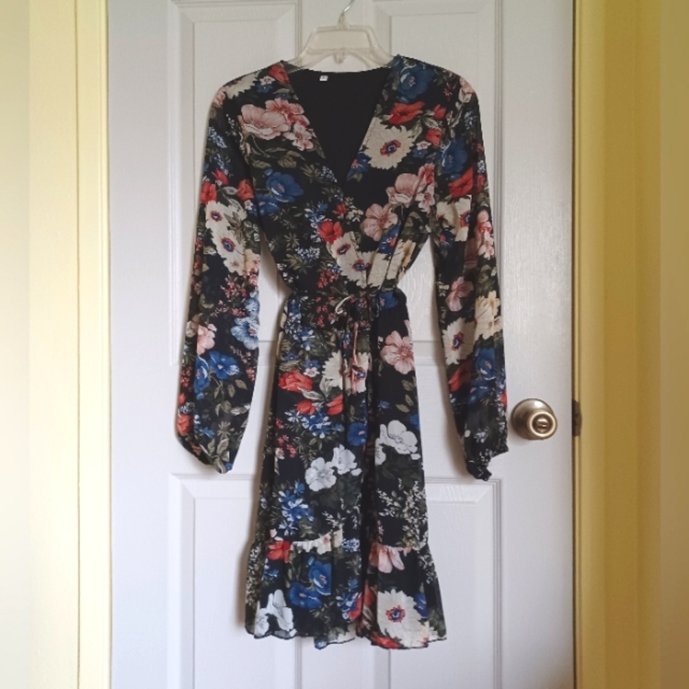 Flowy floral dress